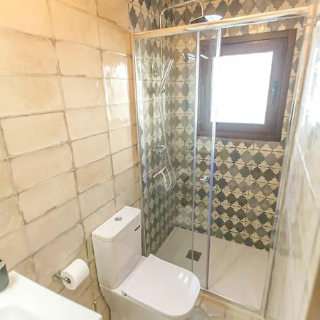 Vakantiehuis Canovas - Nueva - Pueblo Andaluz 95 *